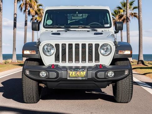 Used 2023 Jeep Wrangler Unlimited Rubicon AWD/4WD image 3