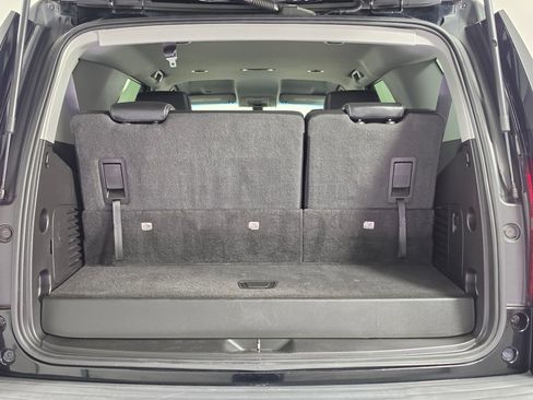 Used 2016 Chevrolet Tahoe LS RWD image 11