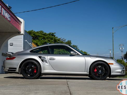 Used 2007 Porsche 911 Turbo AWD/4WD image 24