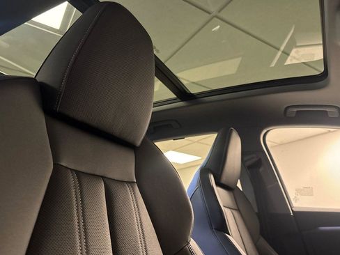 New 2025 Audi Q6 e-tron Premium Plus image 15