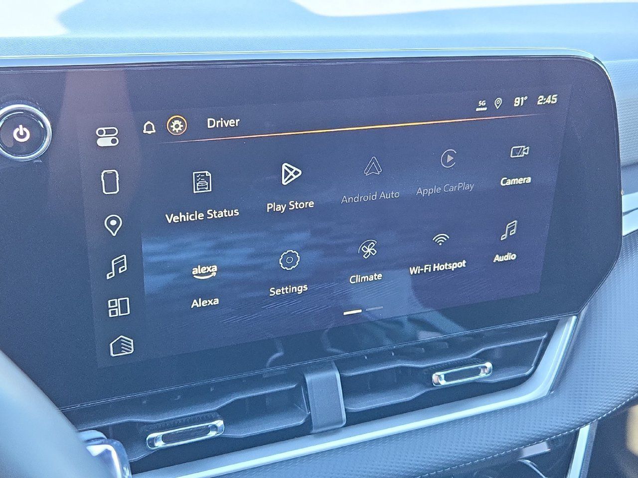 Used 2025 Chevrolet Equinox LT w/ Convenience Package II FWD image 23