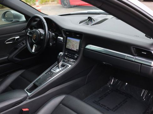 Used 2017 Porsche 911 Carrera RWD image 43
