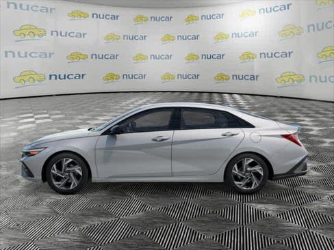 New 2026 Hyundai Elantra SEL Sport Premium image 3