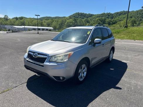 Used 2014 Subaru Forester 2.5i Touring AWD/4WD image 4