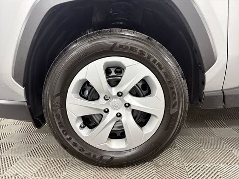 Used 2024 Toyota RAV4 LE image 12