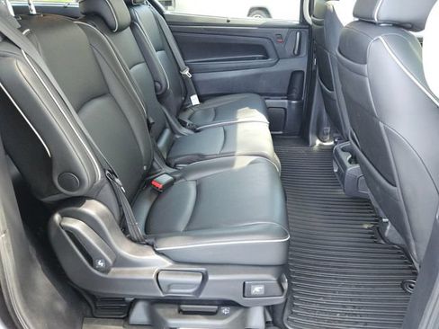 Used 2025 Honda Odyssey Touring image 14