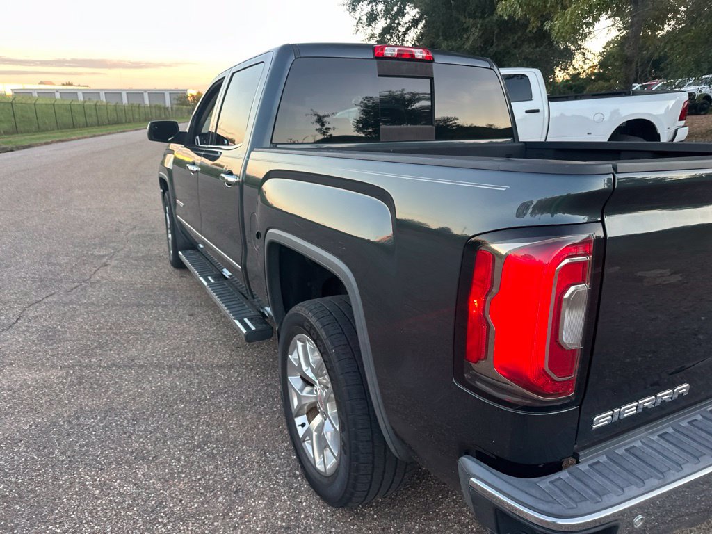 Used 2017 GMC Sierra 1500 SLT RWD image 11