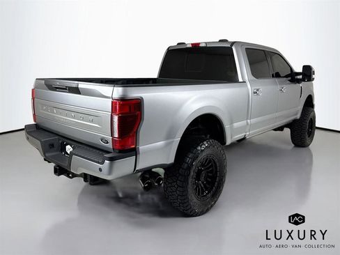 Used 2022 Ford F350 Platinum w/ FX4 Off-Road Package AWD/4WD image 6