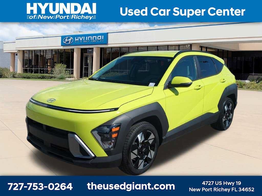 Certified 2025 Hyundai Kona SEL FWD image 1