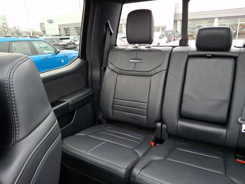 Certified 2025 Ford F450 Platinum w/ FX4 Off-Road Package image 17