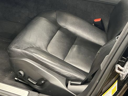 Used 2022 Volvo S60 B5 Inscription FWD image 12