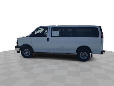 Used 2023 GMC Savana 2500 Work Van image 5