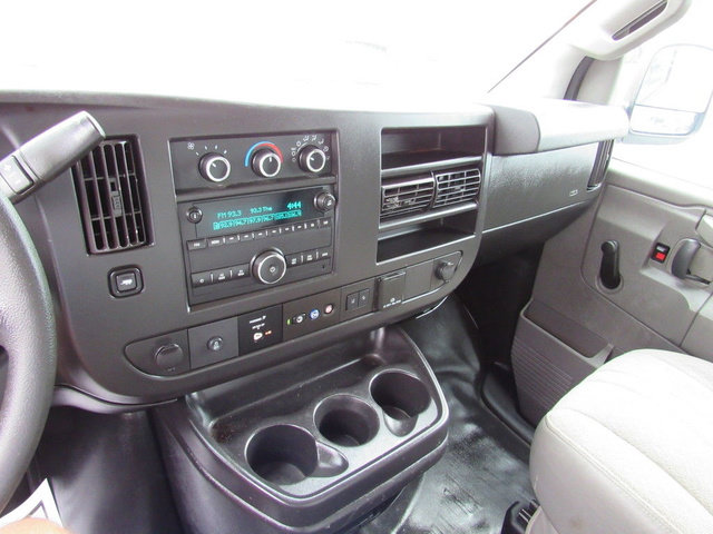 Used 2021 Chevrolet Express 3500 RWD image 32