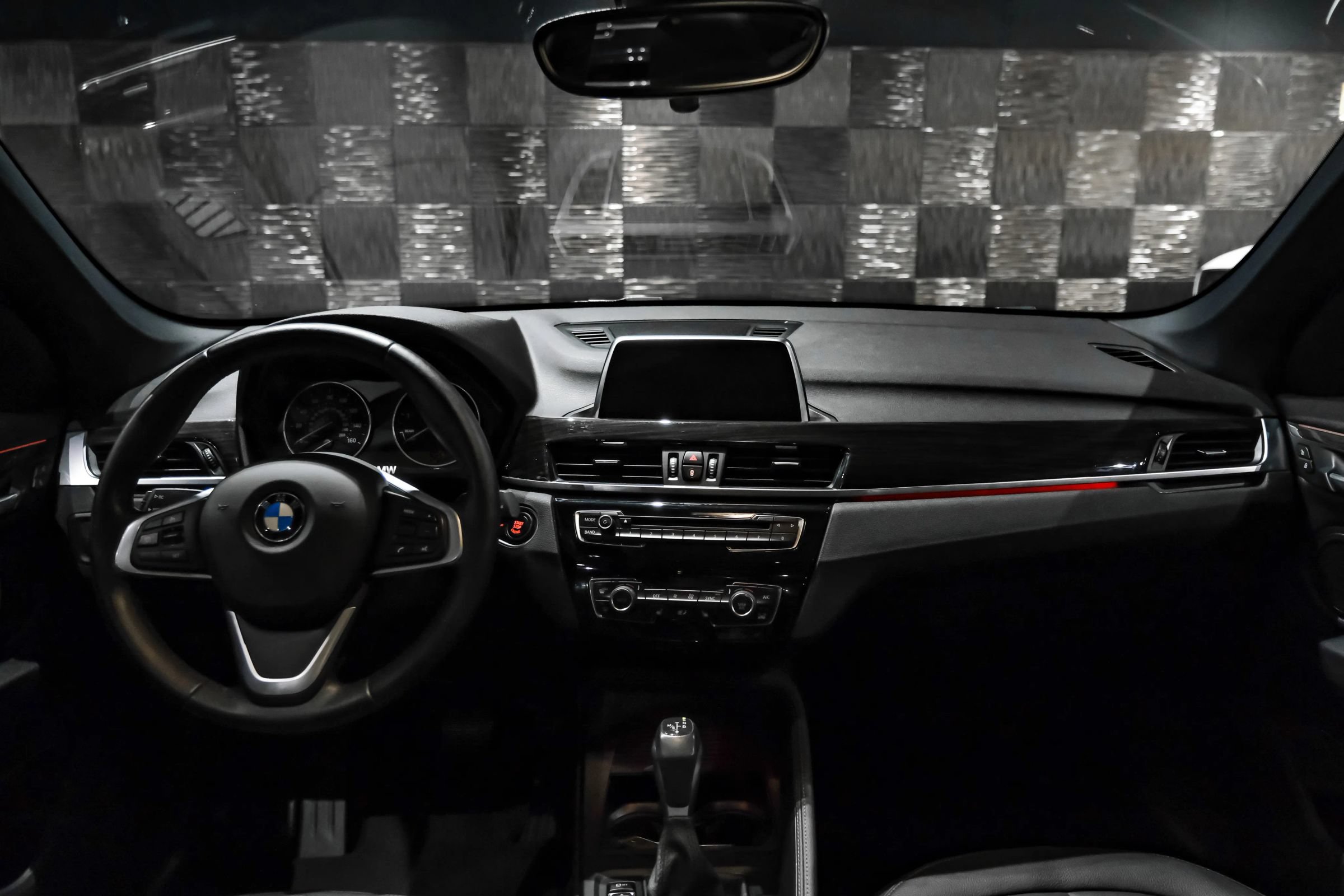 Used 2018 BMW X1 sDrive28i FWD image 10