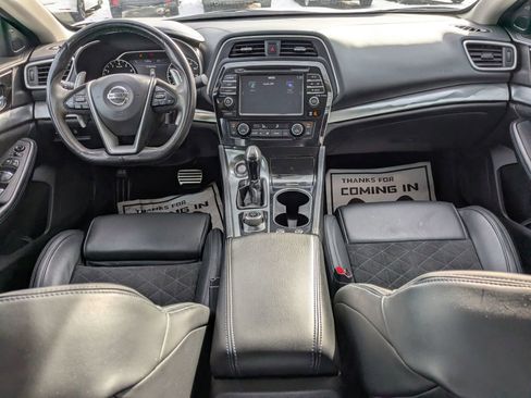 Used 2016 Nissan Maxima SR w/ Midnight Edition image 25