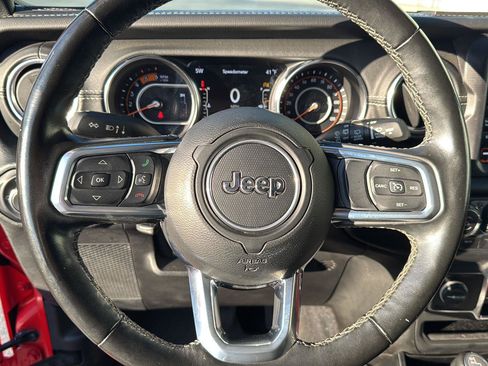 Used 2020 Jeep Wrangler Unlimited Sahara w/ Dual Top Group image 17