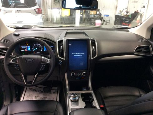 Used 2024 Ford Edge SEL w/ Convenience Package image 19