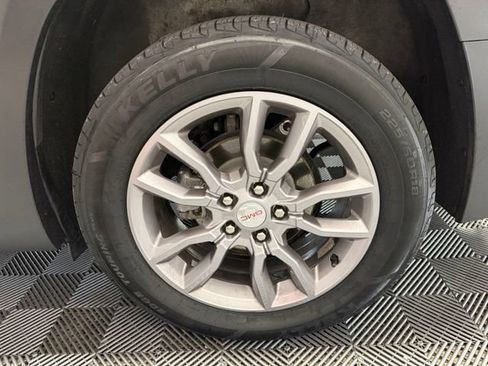 Used 2023 GMC Terrain SLT AWD/4WD image 42