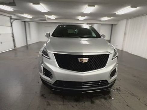 Certified 2020 Cadillac XT5 Sportv image 3
