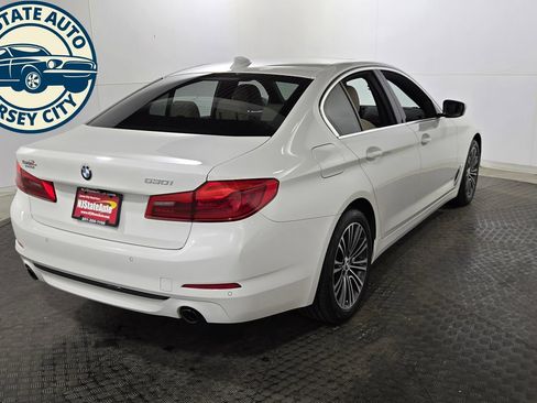 Used 2020 BMW 530i w/ Convenience Package RWD image 13
