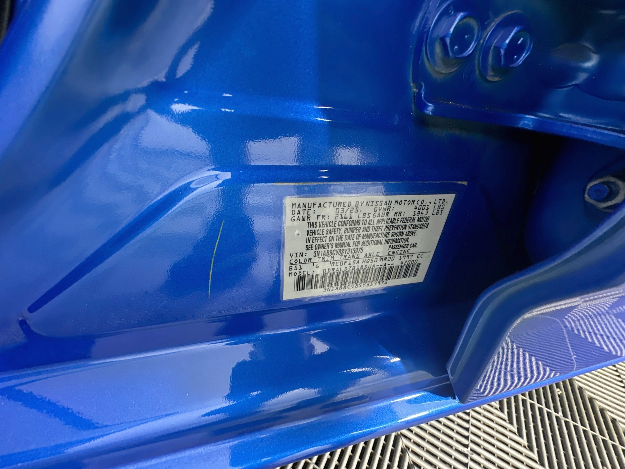 Used 2025 Nissan Sentra SV FWD image 12