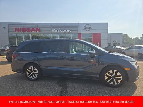 Used 2025 Honda Odyssey EX-L image 8