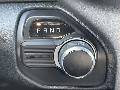 Used 2019 RAM 1500 Big Horn image 28