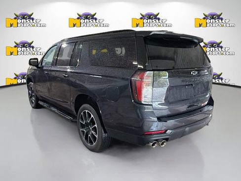 Used 2025 Chevrolet Suburban RST w/ Sun And Tow Package image 6