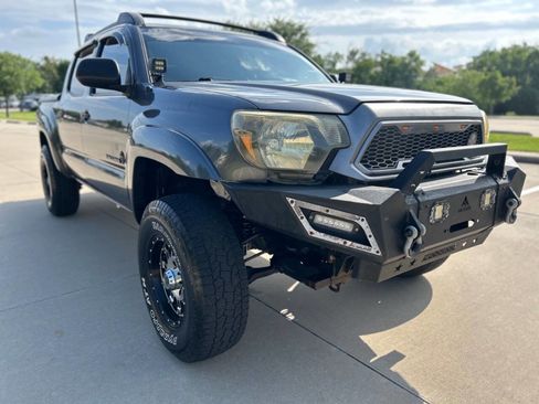Used 2012 Toyota Tacoma PreRunner image 4