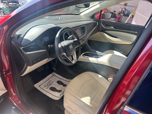 Used 2023 Buick Enclave Essence w/ Sport Touring Edition FWD image 3