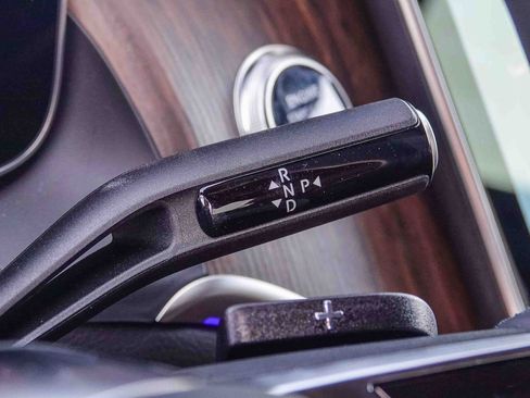 New 2026 Mercedes-Benz GLC 300 image 18