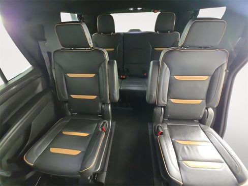 Certified 2021 GMC Yukon AT4 w/ AT4 Premium Plus Package image 13