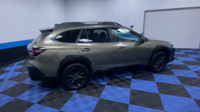 Used 2023 Subaru Outback Onyx Edition XT AWD/4WD image 8