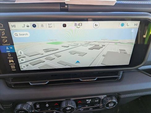 Used 2025 Jeep Wrangler Rubicon image 13