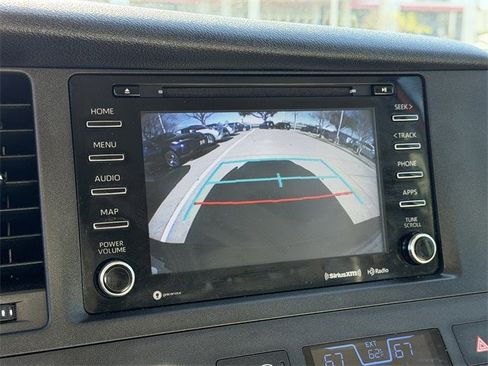 Used 2019 Toyota Sienna LE image 18