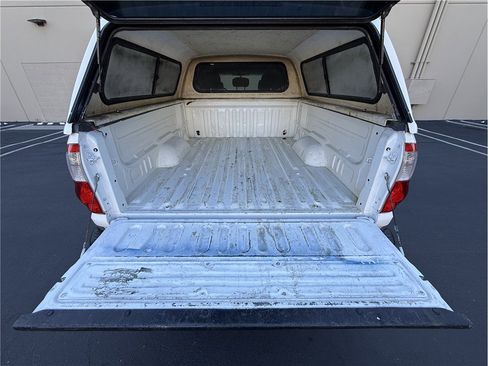 Used 2006 Toyota Tundra SR5 RWD image 23