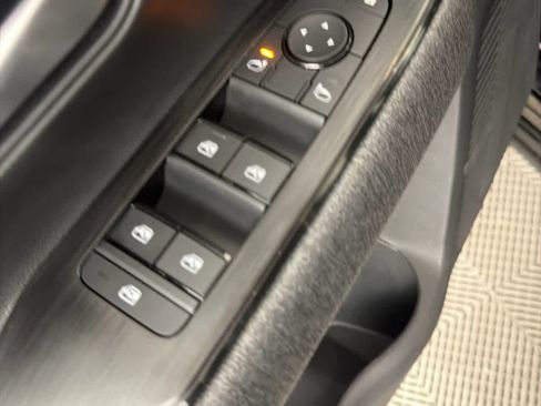 New 2026 Nissan Kicks SV FWD image 23