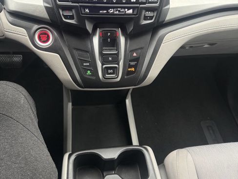 Used 2019 Honda Odyssey LX image 22
