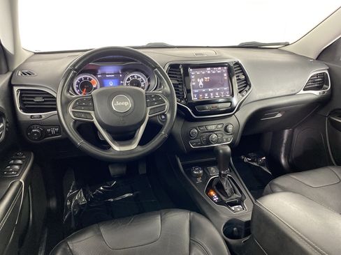 Used 2019 Jeep Cherokee Limited image 19