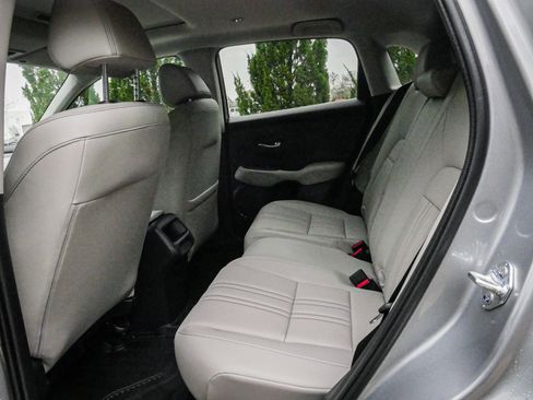 Used 2026 Honda HR-V EX-L image 8