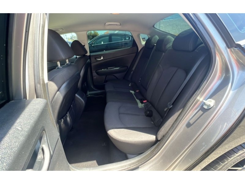 Used 2016 Kia Optima LX FWD image 13