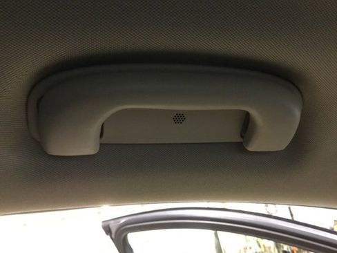 Used 2019 Buick Envision Essence image 39