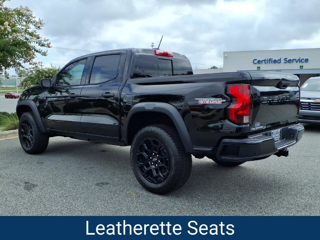 New 2026 Chevrolet Colorado Trail Boss AWD/4WD image 2