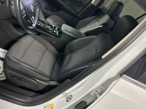 Used 2022 Buick Envision Preferred image 12