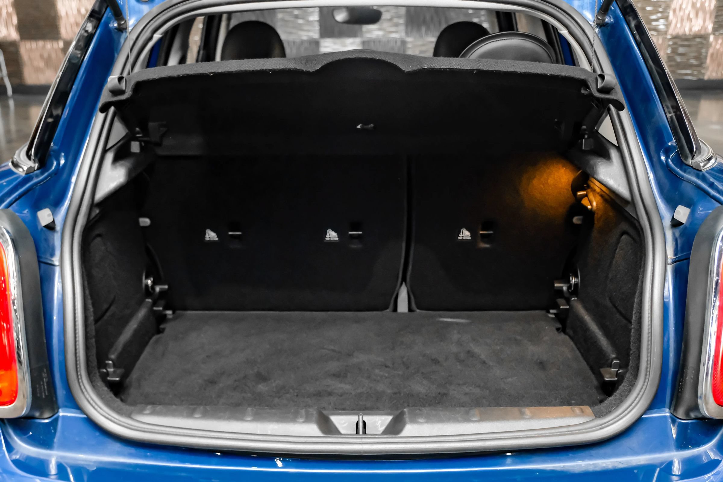 Used 2018 MINI Cooper S w/ Premium Package FWD image 60