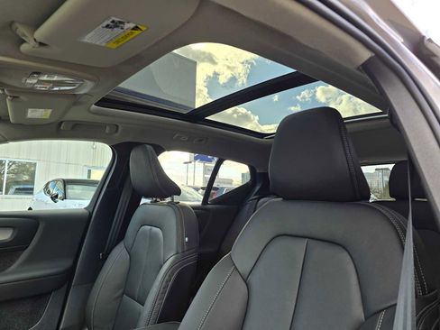 New 2026 Volvo XC40 B5 Plus w/ Protection Package Premier image 22