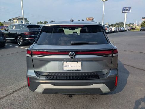 Used 2025 Volkswagen Tiguan S FWD image 6
