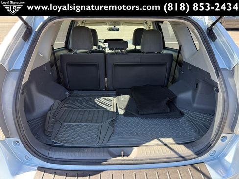 Used 2012 Toyota Prius V Three image 10