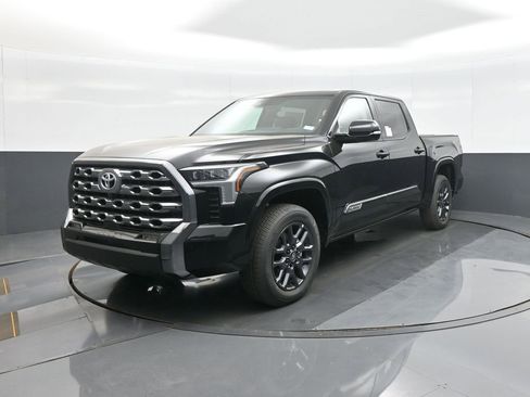 New 2026 Toyota Tundra Platinum AWD/4WD image 4
