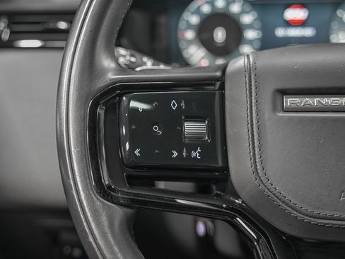 Used 2024 Land Rover Range Rover Velar Dynamic SE image 18